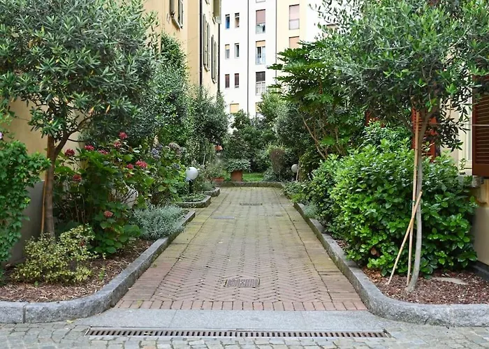 Appartement Borgovico48 Your Quiet Close To Train Center And Stadium